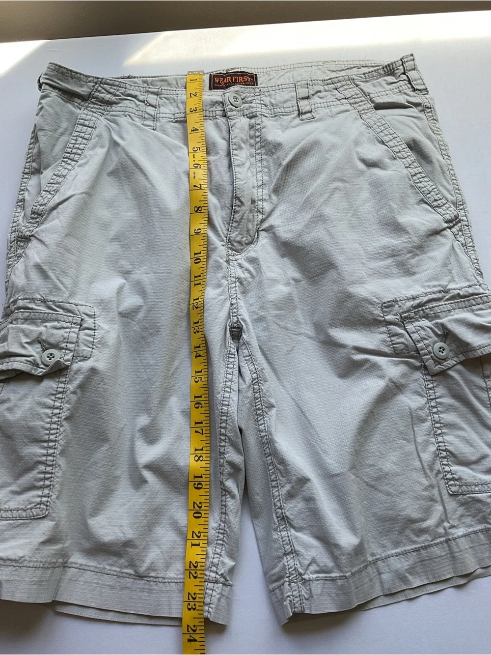 Men's Beige Cargo Shorts with Utility Pockets